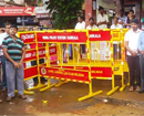 Accident-prone highway; Public donate barricades to police